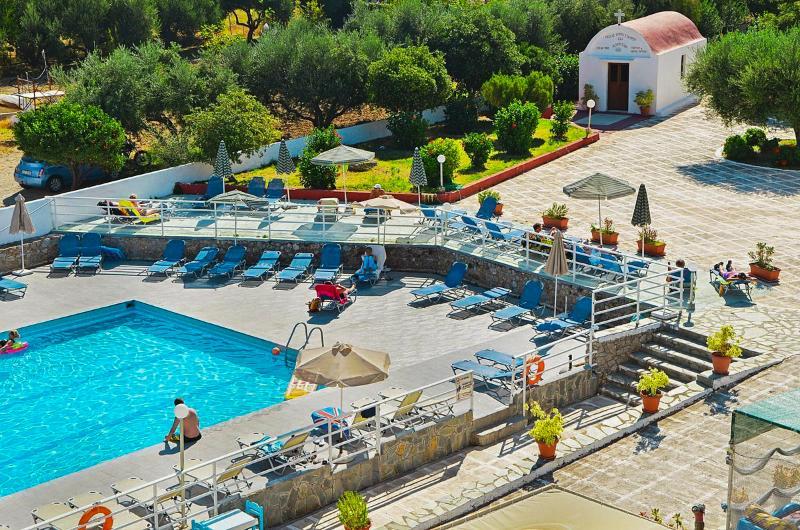 Niriides Beach Hotel Псалиди Экстерьер фото