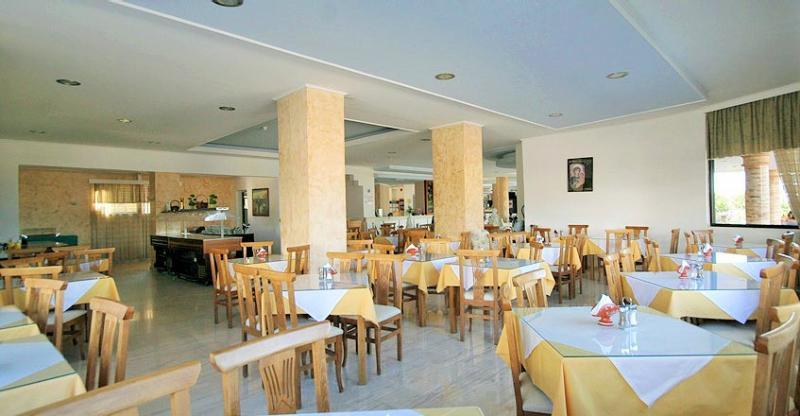Niriides Beach Hotel Псалиди Экстерьер фото